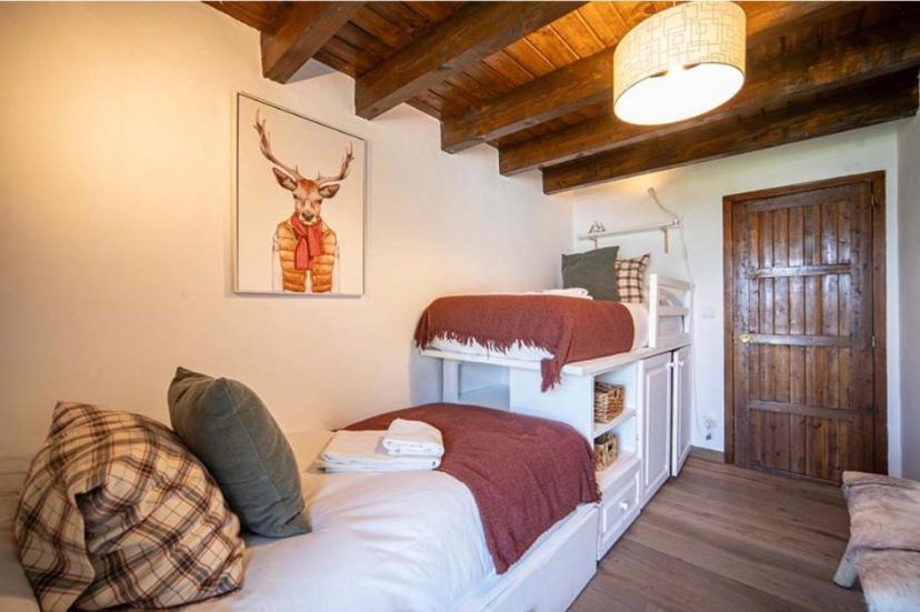 Casa Catania-Acogedora Casa Con Impresionantes Vistas-Fibra Optica Villa Salardú Eksteriør bilde