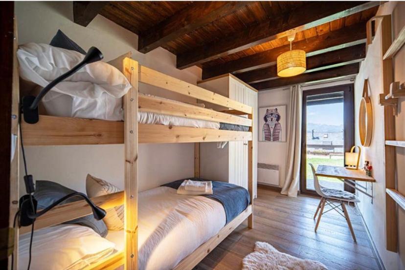 Casa Catania-Acogedora Casa Con Impresionantes Vistas-Fibra Optica Villa Salardú Eksteriør bilde